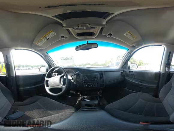 2001 Dodge Durango with VIN 1B4HS28N31F557330, listed as a IAAI auction lot 42800419 with 206,323 mi miles and . Bid and sale history available at DreamBid. Image 18.
