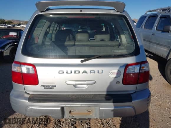2002 Subaru Forester S with VIN JF1SF65622H751229, listed as a IAAI auction lot 43487289 with 182,999 mi miles and . Bid and sale history available at DreamBid. Image 16.