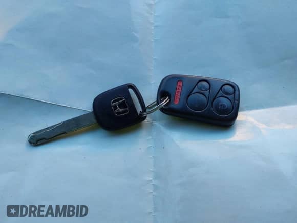 2003 Honda Odyssey EX с VIN 2HKRL18633H504935, выставлен на аукционе IAAI как лот 43528900 с пробегом 215 049 миль миль и . История ставок и продаж доступна на DreamBid. Изображение 11.