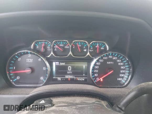 2015 Chevrolet Silverado 1500 LT with VIN 3GCUKREC7FG225541, listed as a IAAI auction lot 43169935 with 182,944 mi miles and . Bid and sale history available at DreamBid. Image 7.