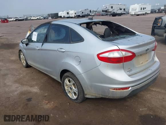 2014 Ford Fiesta SE with VIN 3FADP4BJ5EM228368, listed as a IAAI auction lot 43146601 with Not provided miles and . Bid and sale history available at DreamBid. Image 3.
