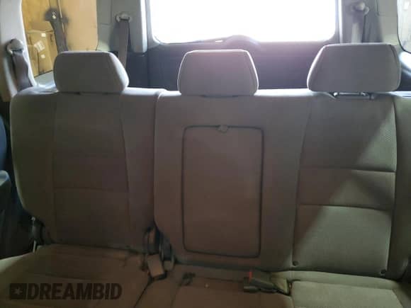 2006 Honda Pilot EX z VIN 5FNYF28456B001501, wystawiony jako Copart lot #65802075 z przebiegiem 290 084 mil mil oraz Szkoda całkowita • Salvage title. Historia ofert i sprzedaży dostępna na DreamBid. Obrazek 10.