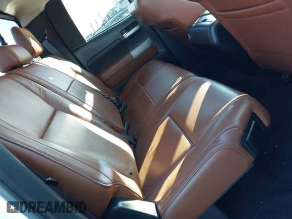 2007 Toyota Tundra Limited with VIN 5TBBV58127S482281, listed as a IAAI auction lot 41458719 with 196,993 mi miles and . Bid and sale history available at DreamBid. Image 8.