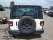 2021 Jeep Wrangler Willys with VIN 1C4GJXAGXMW725656, listed as a Copart auction lot 67145725 with 39,817 mi miles and Clean title. Bid and sale history available at DreamBid. Image 6.