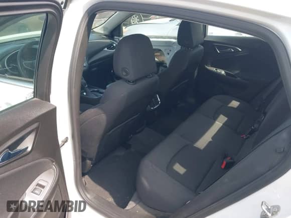 2022 Chevrolet Malibu LT z VIN 1G1ZD5ST1NF124730, wystawiony jako IAAI lot #43152572 z przebiegiem 65 059 mil mil oraz . Historia ofert i sprzedaży dostępna na DreamBid. Obrazek 8.