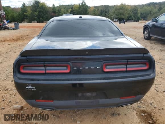 2019 Dodge Challenger SXT with VIN 2C3CDZAG3KH557392, listed as a Copart auction lot 85907855 with 92,342 mi miles and Salvage title. Bid and sale history available at DreamBid. Image 6.