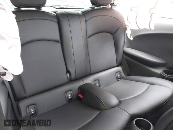 2015 MINI Hardtop with VIN WMWXM5C53FT973269, listed as a IAAI auction lot 42263552 with 133,627 mi miles and . Bid and sale history available at DreamBid. Image 8.