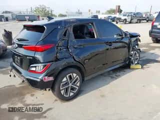 2023 Hyundai Kona Limited с VIN KM8K53AG7PU173343, выставлен на аукционе IAAI как лот 42918287 с пробегом 23 116 миль миль и . История ставок и продаж доступна на DreamBid. Изображение 4.