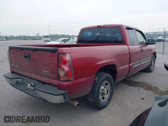 2004 Chevrolet Silverado 1500 with VIN 2GCEC19V141401407, listed as a IAAI auction lot 41890769 with 288,995 mi miles and . Bid and sale history available at DreamBid. Image 4.