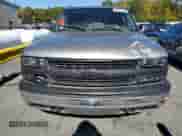 2003 Chevrolet Suburban Z71 с VIN 3GNFK16Z43G270825, выставлен на аукционе Copart как лот 87021375 с пробегом Не указан миль и На запчасти • Non repairable. История ставок и продаж доступна на DreamBid. Изображение 5.