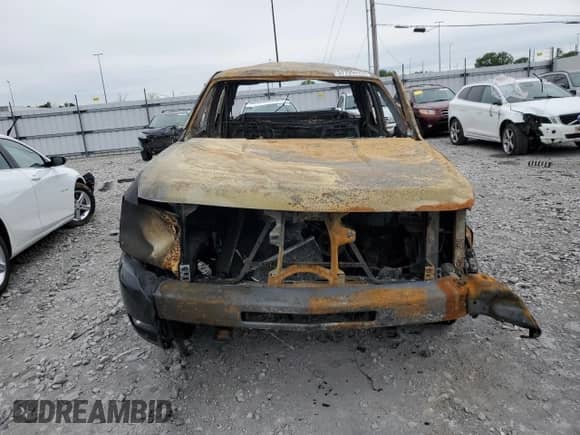 2013 Chevrolet Silverado 1500 LTZ z VIN 1GCRKTE71DZ389211, wystawiony jako Copart lot #57705475 z przebiegiem Nie podano mil oraz Nie do naprawy • Non repairable. Historia ofert i sprzedaży dostępna na DreamBid. Obrazek 5.