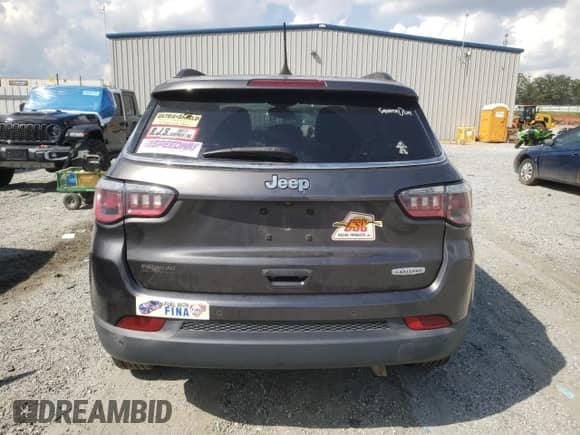 2017 Jeep Compass Latitude z VIN 3C4NJCBB4HT643016, wystawiony jako Copart lot #64889915 z przebiegiem 134 709 mil mil oraz Szkoda całkowita • Salvage title. Historia ofert i sprzedaży dostępna na DreamBid. Obrazek 6.