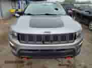 2019 Jeep Compass Trailhawk with VIN 3C4NJDDB7KT671080, listed as a Copart auction lot 60645655 with 131,581 mi miles and Salvage title. Bid and sale history available at DreamBid. Image 5.