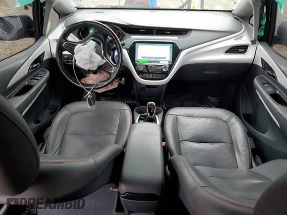 2019 Chevrolet Bolt EV Premier с VIN 1G1FZ6S03K4118760, выставлен на аукционе Copart как лот 59804385 с пробегом 63 643 миль миль и Списание • Salvage title. История ставок и продаж доступна на DreamBid. Изображение 8.