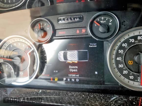 2017 Ram 1500 Lone Star z VIN 1C6RR6LT6HS550820, wystawiony jako Copart lot #81925085 z przebiegiem 137 265 mil mil oraz Szkoda całkowita • Salvage title. Historia ofert i sprzedaży dostępna na DreamBid. Obrazek 9.