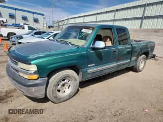 1999 Chevrolet Silverado 1500 LS with VIN 1GCEC19T8XZ122658, listed as a Copart auction lot 71552865 with Not provided miles and Salvage title. Bid and sale history available at DreamBid. Image 1.