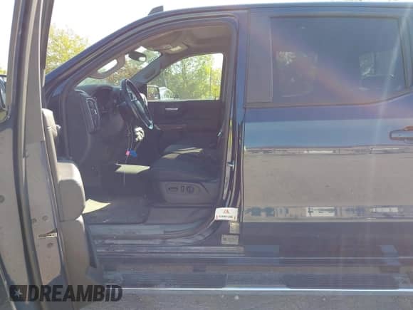 2020 Chevrolet Silverado 1500 LT with VIN 3GCUYDEDXLG367243, listed as a IAAI auction lot 43203301 with 58,501 mi miles and . Bid and sale history available at DreamBid. Image 6.