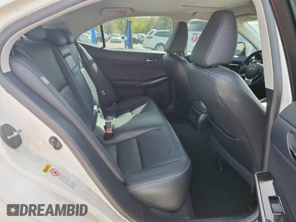 2015 Lexus IS 250 z VIN JTHCF1D20F5021910, wystawiony jako Copart lot #84192765 z przebiegiem 106 283 mil mil oraz Szkoda całkowita • Salvage title. Historia ofert i sprzedaży dostępna na DreamBid. Obrazek 10.