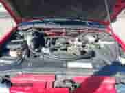 1999 Chevrolet Blazer LS z VIN 1GNDT13W2X2163804, wystawiony jako IAAI lot #41527624 z przebiegiem 185 151 mil mil oraz . Historia ofert i sprzedaży dostępna na DreamBid. Obrazek 10.