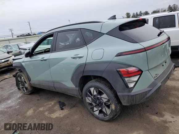 2024 Hyundai Kona SEL with VIN KM8HBCAB2RU058398, listed as a Copart auction lot 44371424 with Not provided miles and Salvage title. Bid and sale history available at DreamBid. Image 2.