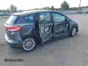 2017 Ford C-Max SE z VIN 1FADP5EU4HL113018, wystawiony jako IAAI lot #43219167 z przebiegiem 129 977 mil mil oraz . Historia ofert i sprzedaży dostępna na DreamBid. Obrazek 4.
