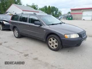 2006 Volvo XC70 with VIN YV4SZ592961237831, listed as a IAAI auction lot 42828289 with 243,537 mi miles and . Bid and sale history available at DreamBid. Image 1.