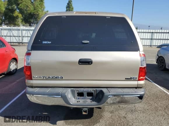 2005 Toyota Tundra SR5 с VIN 5TBET34185S496566, выставлен на аукционе Copart как лот 81779275 с пробегом 170 890 миль миль и Списание • Salvage title. История ставок и продаж доступна на DreamBid. Изображение 6.