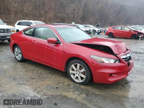 2011 Honda Accord с VIN 1HGC81B82BA014996, выставлен на аукционе Copart как лот 83834214 с пробегом 203 473 миль миль и Списание • Salvage title. История ставок и продаж доступна на DreamBid. Изображение 4.