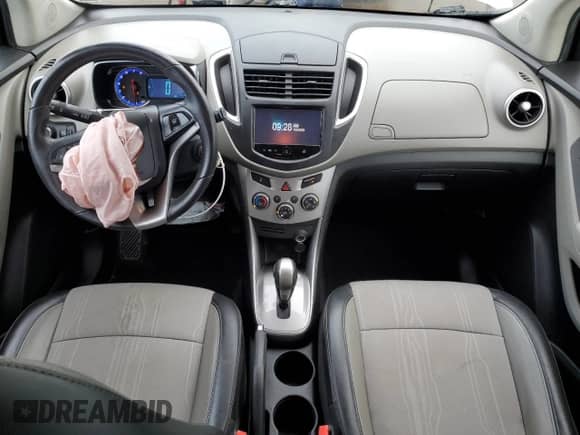 2016 Chevrolet Trax LT z VIN KL7CJPSBXGB762698, wystawiony jako Copart lot #87237255 z przebiegiem 92 520 mil mil oraz Szkoda całkowita • Salvage title. Historia ofert i sprzedaży dostępna na DreamBid. Obrazek 8.