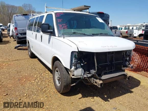 2015 Chevrolet Express Passenger LT с VIN 1GAZG1FG7F1107927, выставлен на аукционе IAAI как лот 41876551 с пробегом 185 472 миль миль и . История ставок и продаж доступна на DreamBid. Изображение 1.