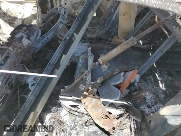 2016 Chevrolet Impala LS z VIN 2G1WA5E30G1111145, wystawiony jako Copart lot #63090195 z przebiegiem Nie podano mil oraz Szkoda całkowita • Salvage title. Historia ofert i sprzedaży dostępna na DreamBid. Obrazek 10.