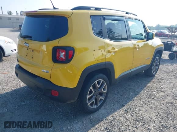 2017 Jeep Renegade Altitude with VIN ZACCJBBB5HPF29616, listed as a IAAI auction lot 42684977 with 79,016 mi miles and . Bid and sale history available at DreamBid. Image 4.