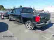 2017 Chevrolet Silverado 1500 LTZ z VIN 3GCUKSEC2HG276942, wystawiony jako IAAI lot #41360042 z przebiegiem 89 751 mil mil oraz . Historia ofert i sprzedaży dostępna na DreamBid. Obrazek 3.