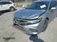 2019 Toyota Camry SE z VIN 4T1B11HK2KU785419, wystawiony jako IAAI lot #43286510 z przebiegiem 165 070 mil mil oraz . Historia ofert i sprzedaży dostępna na DreamBid. Obrazek 6.