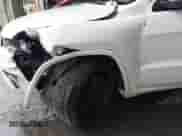 2019 Jeep Grand Cherokee Laredo E с VIN 1C4RJFAG1KC818289, выставлен на аукционе IAAI как лот 41602541 с пробегом 59 356 миль миль и . История ставок и продаж доступна на DreamBid. Изображение 18.