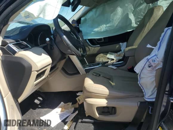 2016 Land Rover Discovery Sport HSE с VIN SALCR2BG2GH565766, выставлен на аукционе Copart как лот 84543915 с пробегом 113 329 миль миль и Списание • Salvage title. История ставок и продаж доступна на DreamBid. Изображение 7.