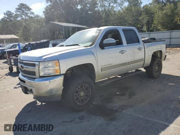 2013 Chevrolet Silverado 1500 LT с VIN 3GCPKSEA8DG111046, выставлен на аукционе Copart как лот 80188345 с пробегом 191 643 миль миль и Списание • Salvage title. История ставок и продаж доступна на DreamBid. Изображение 1.