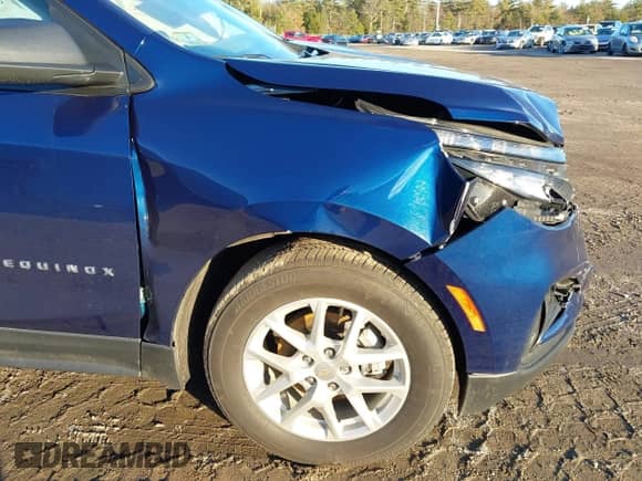 2023 Chevrolet Equinox LS z VIN 3GNAX5EG7PL179225, wystawiony jako IAAI lot #41199938 z przebiegiem 31 794 mil mil oraz . Historia ofert i sprzedaży dostępna na DreamBid. Obrazek 17.