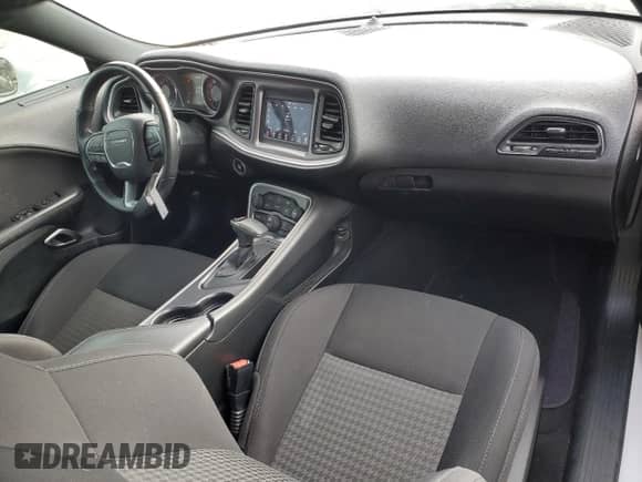 2019 Dodge Challenger R/T with VIN 2C3CDZBTXKH578316, listed as a Copart auction lot 44885865 with 73,208 mi miles and Salvage title. Bid and sale history available at DreamBid. Image 8.