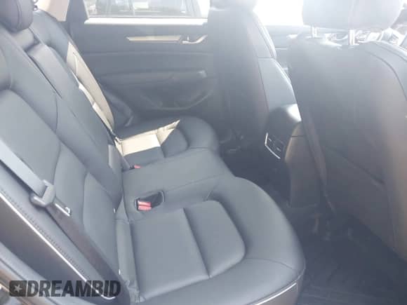 2025 Mazda CX-5 S Select z VIN JM3KFBBL8S0542161, wystawiony jako IAAI lot #42784177 z przebiegiem 8 360 mil mil oraz . Historia ofert i sprzedaży dostępna na DreamBid. Obrazek 8.