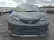 2022 Toyota Sienna Platinum с VIN 5TDERKEC3NS135567, выставлен на аукционе Copart как лот 43991625 с пробегом 33 711 миль миль и Списание • Salvage title. История ставок и продаж доступна на DreamBid. Изображение 5.