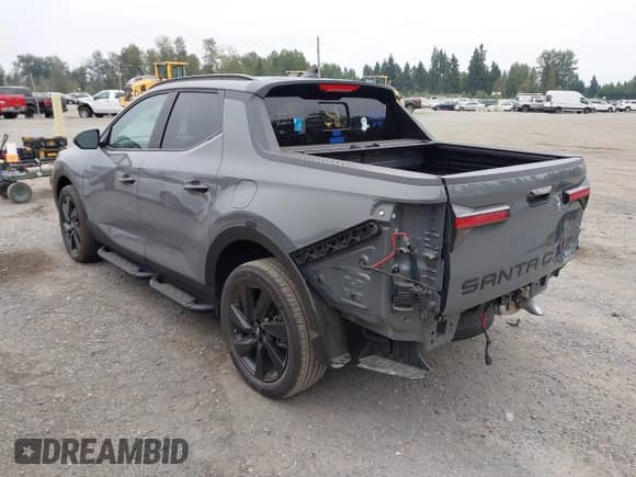 2024 Hyundai Santa Cruz Night Edition с VIN 5NTJCDAF2RH084135, выставлен на аукционе IAAI как лот 42788495 с пробегом 10 409 миль миль и . История ставок и продаж доступна на DreamBid. Изображение 3.