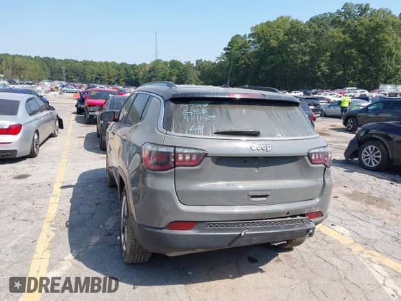 2021 Jeep Compass Limited with VIN 3C4NJDCB2MT594543, listed as a IAAI auction lot 43235584 with 112,738 mi miles and . Bid and sale history available at DreamBid. Image 3.