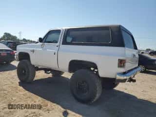 1986 Chevrolet Blazer K10 Utility HT z VIN 1G8EK18H6GF150874, wystawiony jako Copart lot #70174265 z przebiegiem 62 592 mil mil oraz Czysty tytuł • Clean title. Historia ofert i sprzedaży dostępna na DreamBid. Obrazek 2.