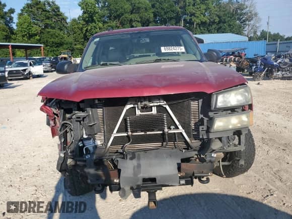 2004 Chevrolet Silverado 2500HD LS с VIN 1GCHC23224F191541, выставлен на аукционе Copart как лот 69824275 с пробегом 188 102 миль миль и Списание • Salvage title. История ставок и продаж доступна на DreamBid. Изображение 5.