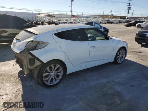 2015 Hyundai Veloster with VIN KMHTC6AD5FU225164, listed as a Copart auction lot 84994875 with 185,494 mi miles and Salvage title. Bid and sale history available at DreamBid. Image 3.