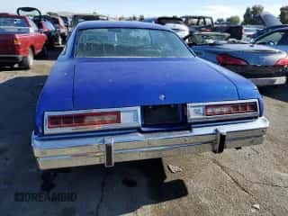 1977 Chevrolet Malibu с VIN 1D37L7Z468916, выставлен на аукционе Copart как лот 78491243 с пробегом Не указан миль и На запчасти • Non repairable. История ставок и продаж доступна на DreamBid. Изображение 6.