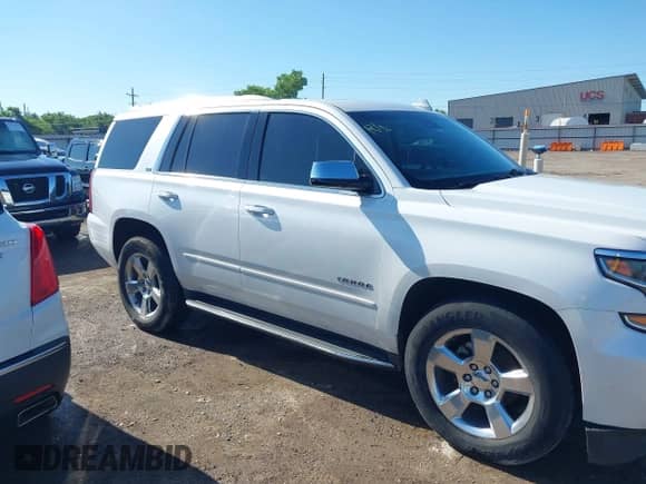 2016 Chevrolet Tahoe LTZ z VIN 1GNSCCKC1GR218695, wystawiony jako IAAI lot #42376464 z przebiegiem 246 472 mil mil oraz . Historia ofert i sprzedaży dostępna na DreamBid. Obrazek 13.