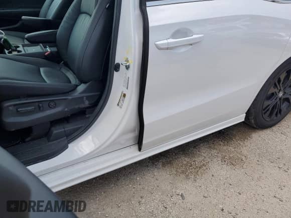 2025 Honda Odyssey Sport-L with VIN 5FNRL6H73SB038975, listed as a Copart auction lot 69139845 with 2,524 mi miles and Non repairable. Bid and sale history available at DreamBid. Image 13.