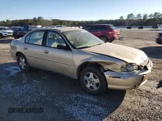 2004 Chevrolet Malibu Classic z VIN 1G1ND52F34M611883, wystawiony jako Copart lot #43042645 z przebiegiem 252 956 mil mil oraz Szkoda całkowita • Salvage title. Historia ofert i sprzedaży dostępna na DreamBid. Obrazek 4.